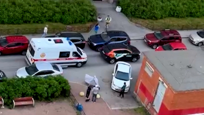 Полиция выяснит, почему женщина не уступила дорогу скорой с ребенком в Невском районе