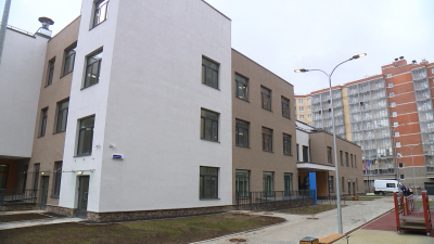 В этом году в Петербурге введут в строй 37 школ и 57 детских садов