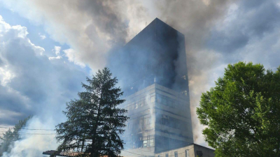 В горевшем накануне здании во Фрязине снова случился пожар