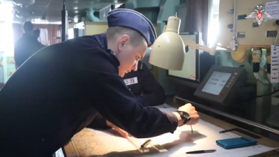 В Баренцевом море атомные подводные лодки Северного флота запустили крылатые ракеты по морской цели