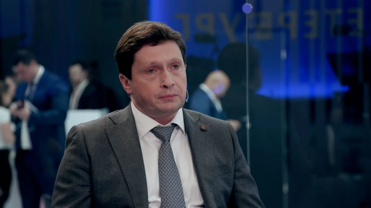 Владимир Путин наградил Кирилла Соловейчика орденом Дружбы - tvspb.ru