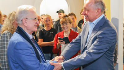 Петербург выделит 100 млн рублей на покупку музейных экспонатов в 2025 году