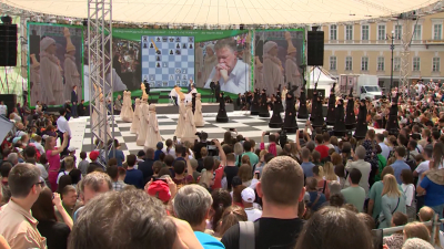 Ожившая традиция: как проходит Международный день шахмат на Дворцовой площади