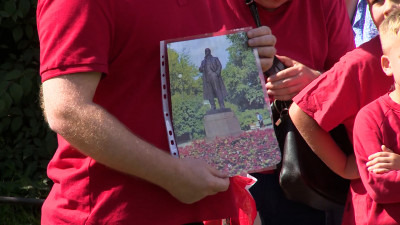 Вернуть памятник Ленину в Таврический сад призывают представители партии «Коммунисты России»