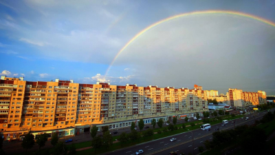 Петербуржцы увидели в небе двойную радугу