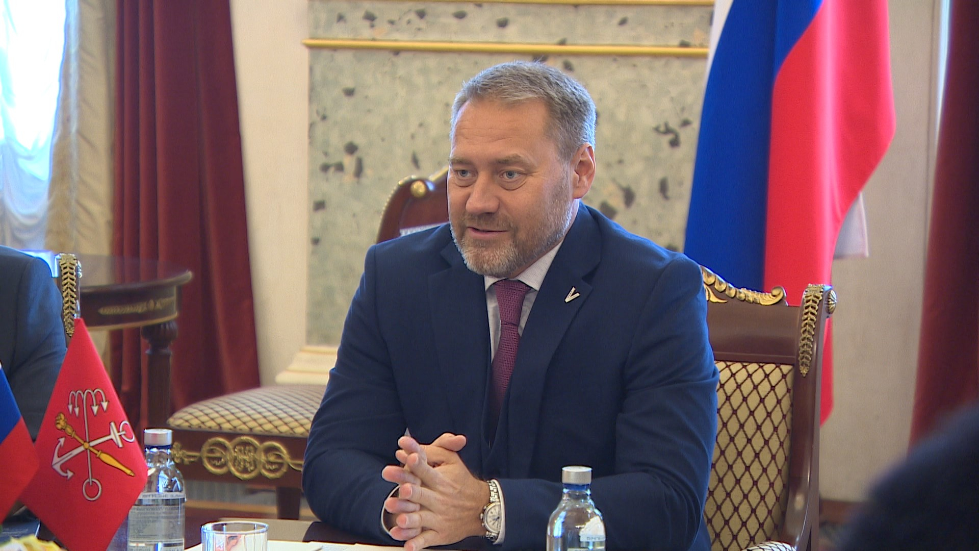 Бизнес и власть собрали два миллиона на благотворительность
