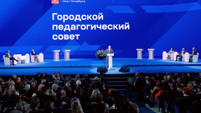 Губернатор Санкт-Петербурга Александр Беглов: Город должен давать подросткам, желающим подработать на каникулах, такую возможность