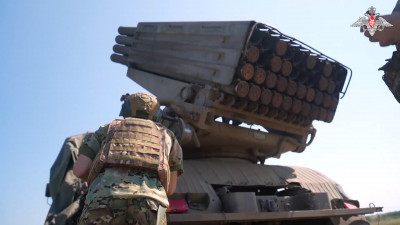 Расчет РСЗО «Град» поразил скопление живой силы ВСУ в Запорожской области