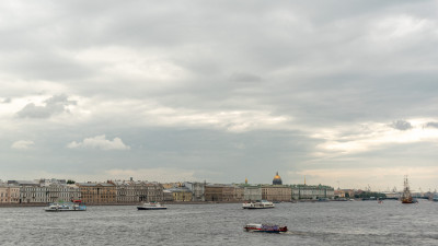 Дожди и +24 градуса ждут петербуржцев в среду