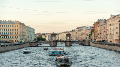 Навигация маломерных судов стартовала в Петербурге 15 апреля