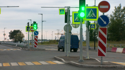 В Кронштадте запустили движение по обновленным участкам Цитадельского шоссе