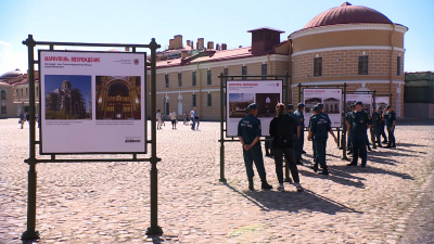 В Петербурге открылась фотовыставка, посвященная возрождению Мариуполя