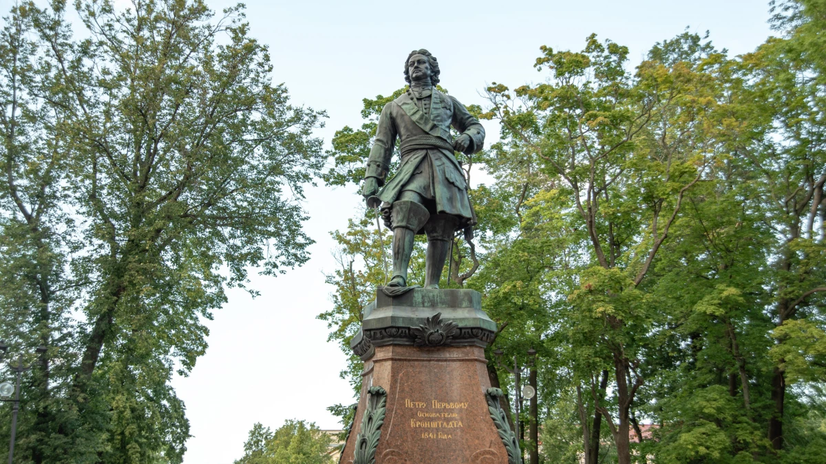 Александр Беглов поздравил петербуржцев с годовщиной побед в морских сражениях при Гангуте и Гренгаме - tvspb.ru