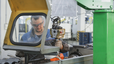 В Петербурге хотят обязать заводы снижать вредные выбросы в атмосферу