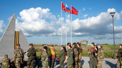 На Пулковских высотах проходит поисковая экспедиция «Ленинградский фронт»