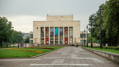 В ТЮЗе имени Брянцева состоится премьера спектакля «Ангелы над городом»