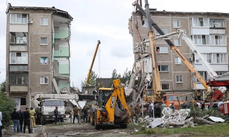 Количество жертв обрушения дома в Нижнем Тагиле выросло до 7 человек - tvspb.ru