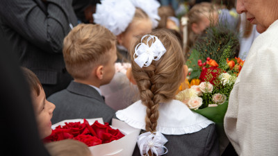 Большинство петербуржцев собираются пойти на линейку к ребенку 1 сентября