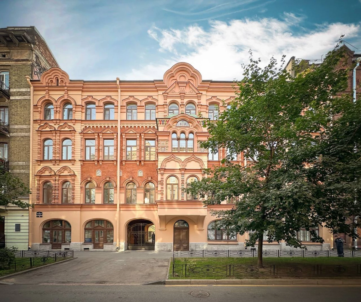 Доходный дом Никонова сразится за «Золотого Трезини» - tvspb.ru