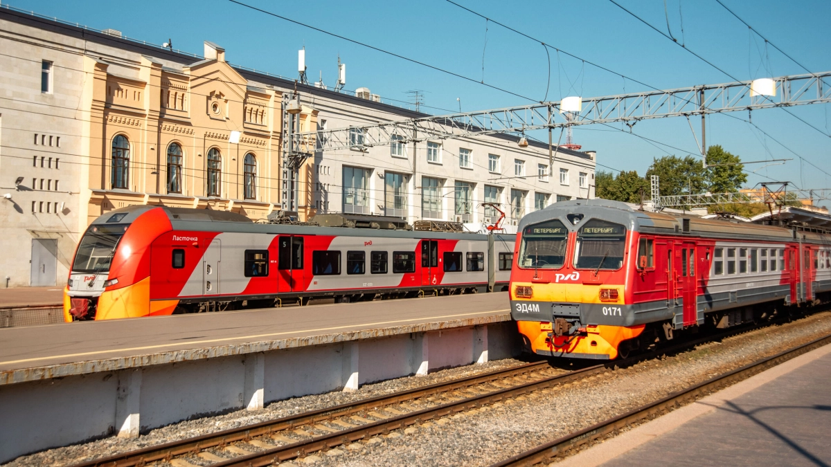 Осенью между Москвой и Петербургом запустят вагоны с увеличенными полками - tvspb.ru