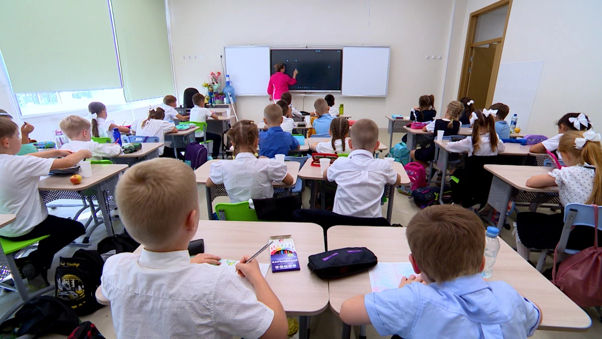 Второй этап зачисления детей в первый класс начнется 6 июля - tvspb.ru