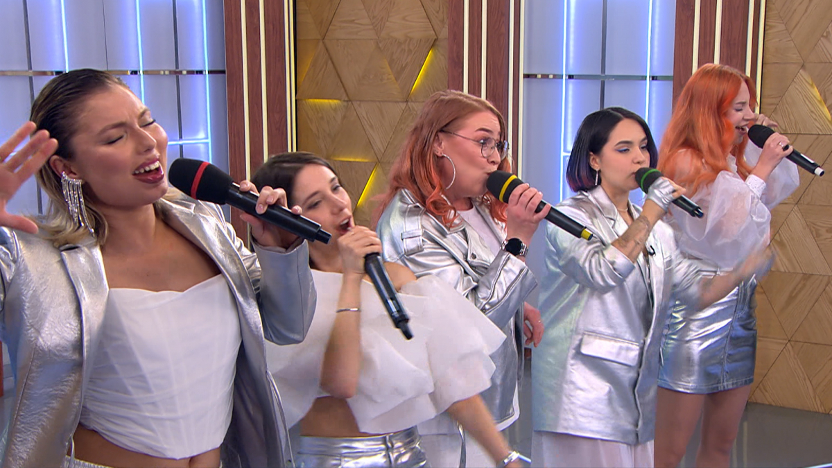Moscow gospel team. Акапелла группа бишкек. Акапелла картинки. Кавер группа пентатоникс. Московская acapella.