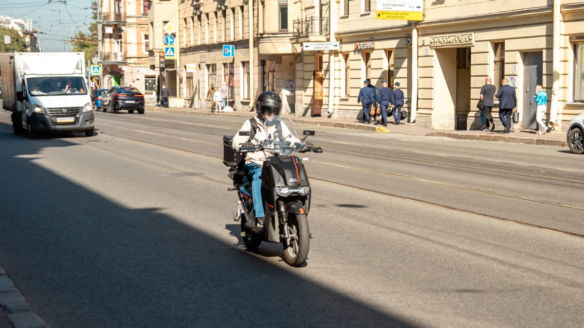 Автодор предупредил о появлении на дорогах мотоциклистов - tvspb.ru