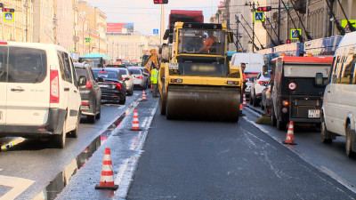 Реконструкцию Петровской набережной завершили досрочно