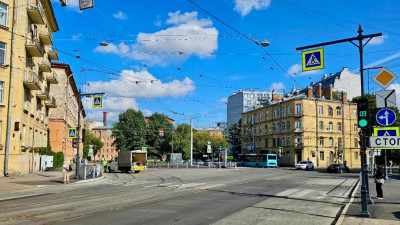 В 4 районах Петербурга подключили новые светофоры, всего до конца года их будет 50