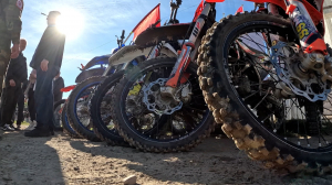 «Летающие» мотоциклисты. Петербургский этап кубка России по суперкроссу