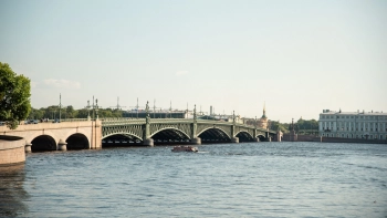 В Петербурге вводятся временные ограничения на движение маломерных судов