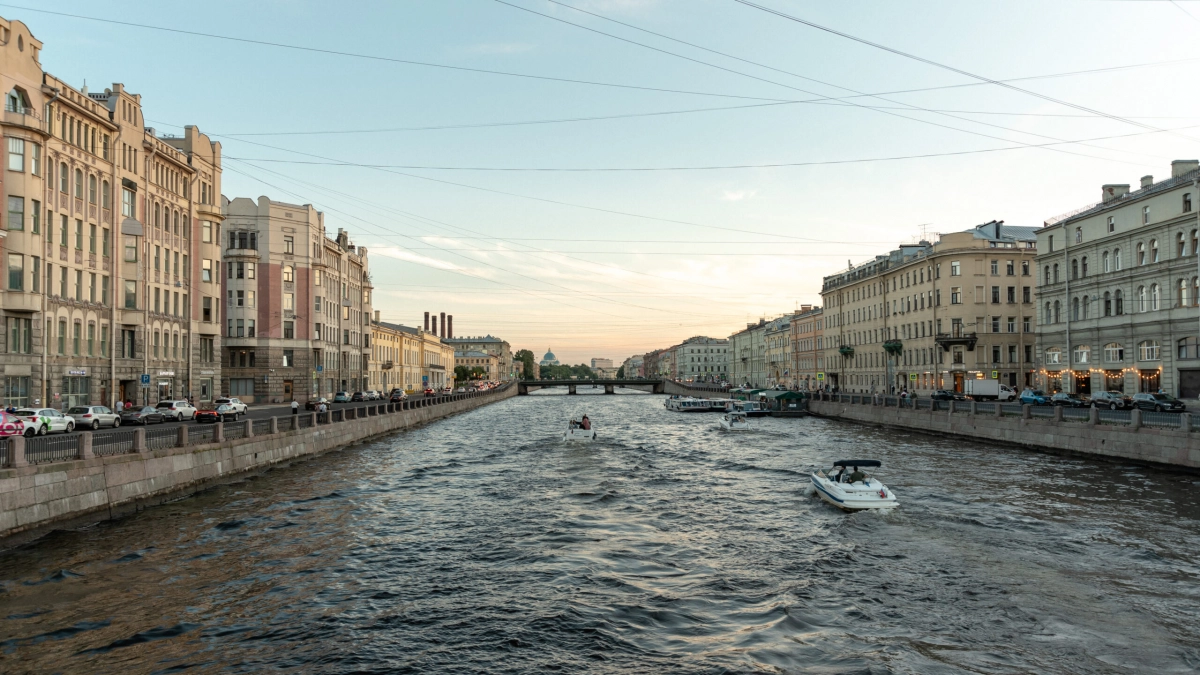 В субботу в Петербурге столбики термометров покажут плюс 11-13 градусов - tvspb.ru