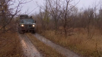 Губернатор Санкт-Петербурга поздравил военных и ветеранов с Днем связиста