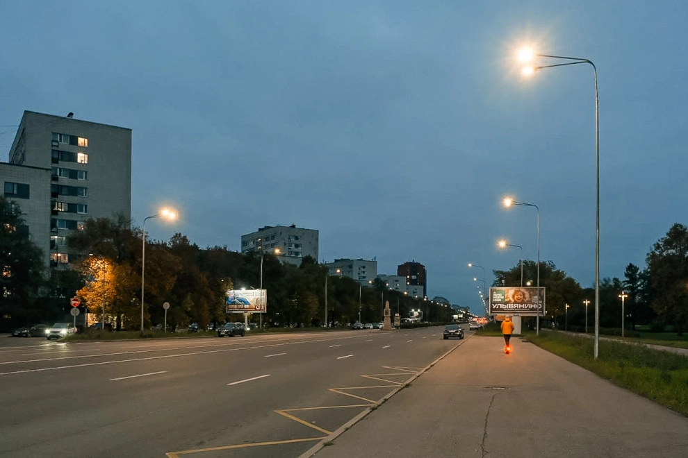 В Петербурге на выезде из города по Московскому шоссе обновили освещение - tvspb.ru