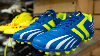 «Адики», «найки», «асиксы» и «мартинсы» из Дагестана: Роспотребнадзор остановил продажу подделок на маркетплейсе