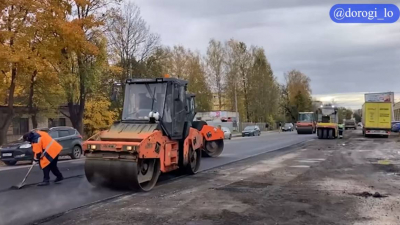 Новый асфальт появился на въезде в Сиверский