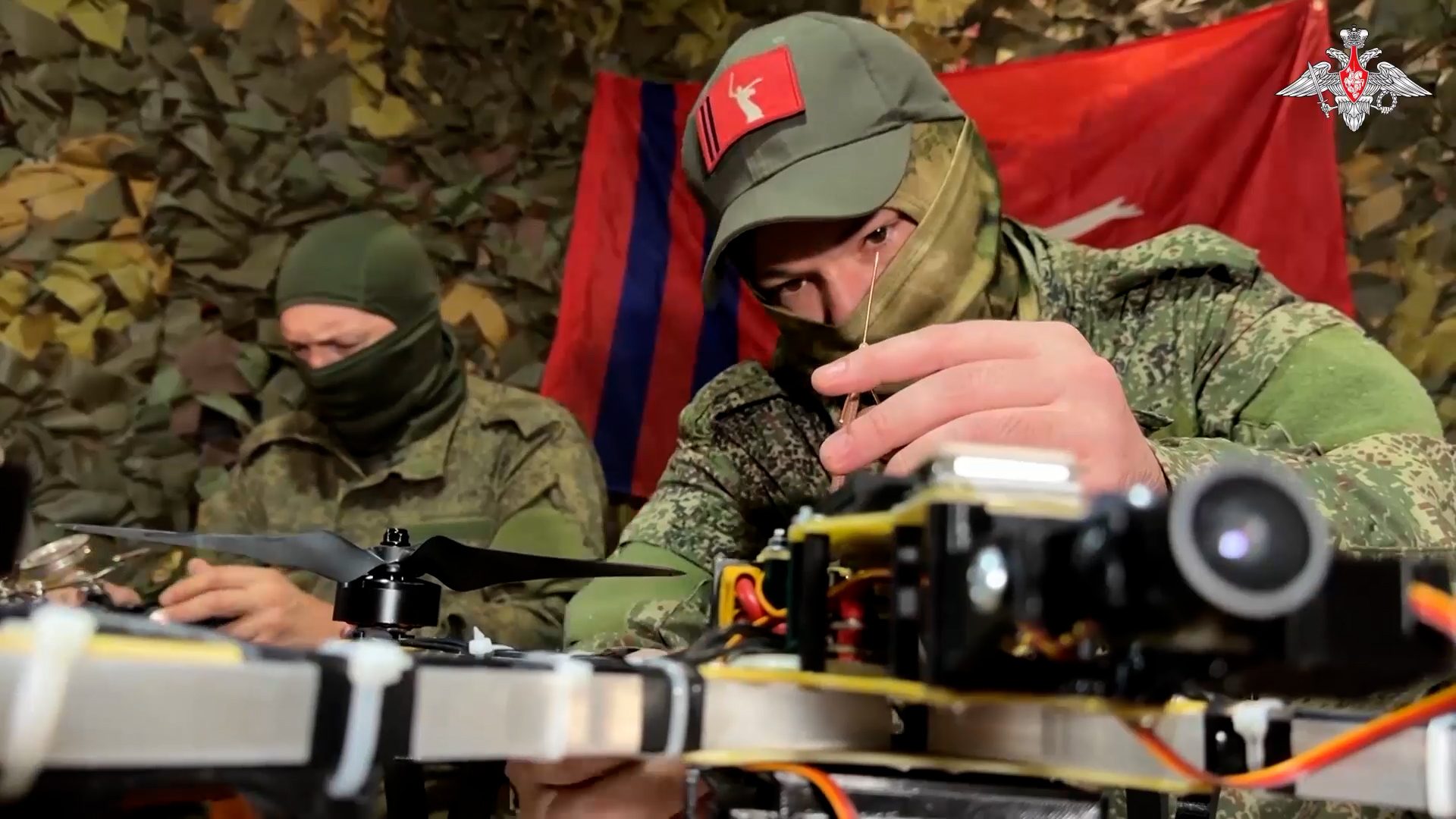 Российские военные инженеры перепрошивают трофейные дроны ВСУ