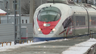 На период с 28 декабря по 8 января запустят дополнительные «Сапсаны»