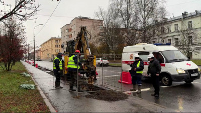 «Антураж императорской эпохи»: на улице Зосимова в Кронштадте до конца года обновят освещение