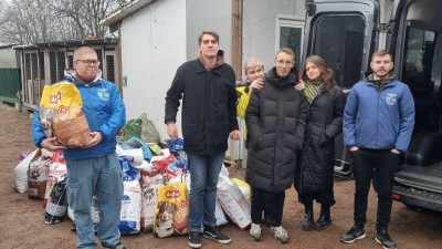 В Ленобласти собрали 200 килограммов помощи для приюта «Всеволожский пес»