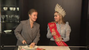 Вкусный завтрак с сосисками от обладательниц титулов конкурсов красоты