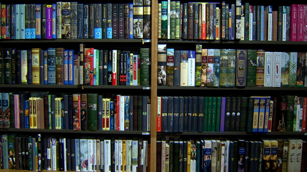 Исследование: петербуржцы и москвичи посещают библиотеки чаще остальных жителей России - tvspb.ru