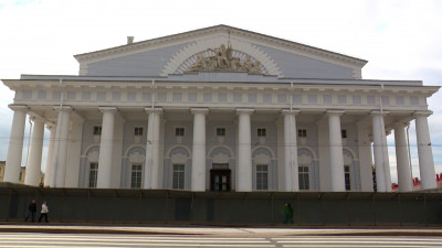 Михаил Пиотровский рассказал об идее создать в здании Биржи музей Александра Невского