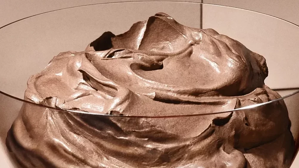 Pantone назвал коричневый цветом 2025 года - tvspb.ru