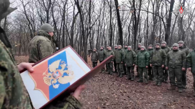 Танкистам группировки «Центр» торжественно вручили государственные награды