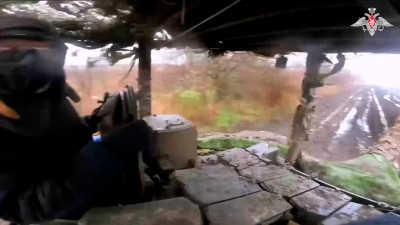 Танки уничтожили укрепленный наблюдательный пункт ВСУ в Запорожской области