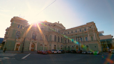 Гастроли Шэньчжэньского театра оперы и танца пройдут на двух главных сценах России — в Большом и Мариинском театрах