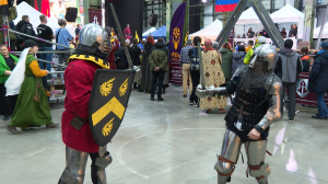 Не перевелись богатыри: история страны и оружия на фестивале «Путь меча»