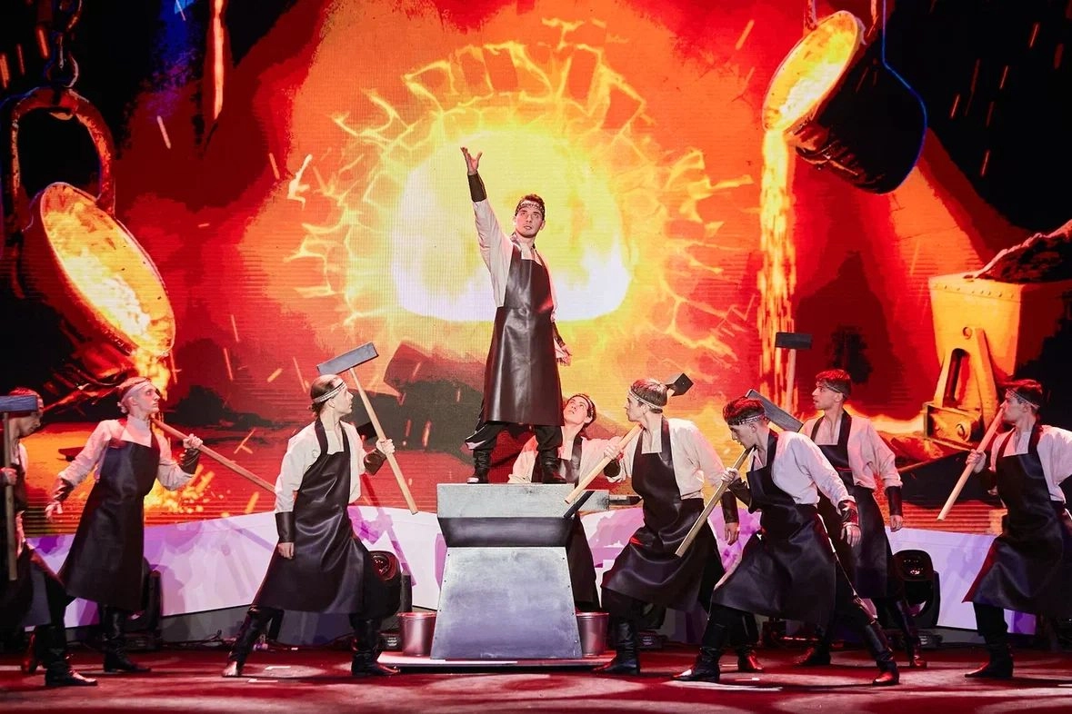 Спектакль на воде «Сказ о русских берегах» покажут в Петербурге - tvspb.ru