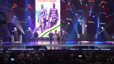 Александр Беглов: Петербург по праву, а не только по календарю, открыл Год защитника Отечества в России